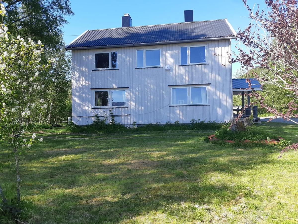 Graceland Norway Foldereid Экстерьер фото